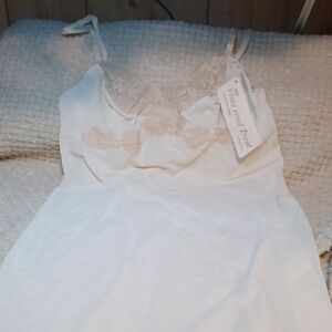 NWT Vintage Elegant Cream Lace Slip Dress